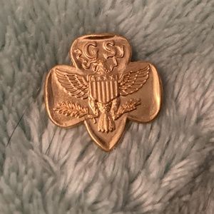 Girl Scouts pin gold tone